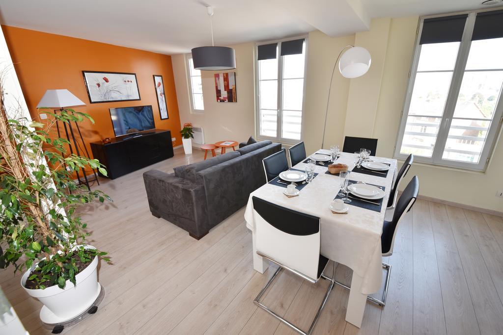 Le Clos Saint Martin Laon Exterior photo